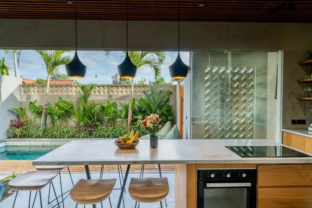 Villa Amazing Ocean View Rooftop Walk To The Beach Canggu
